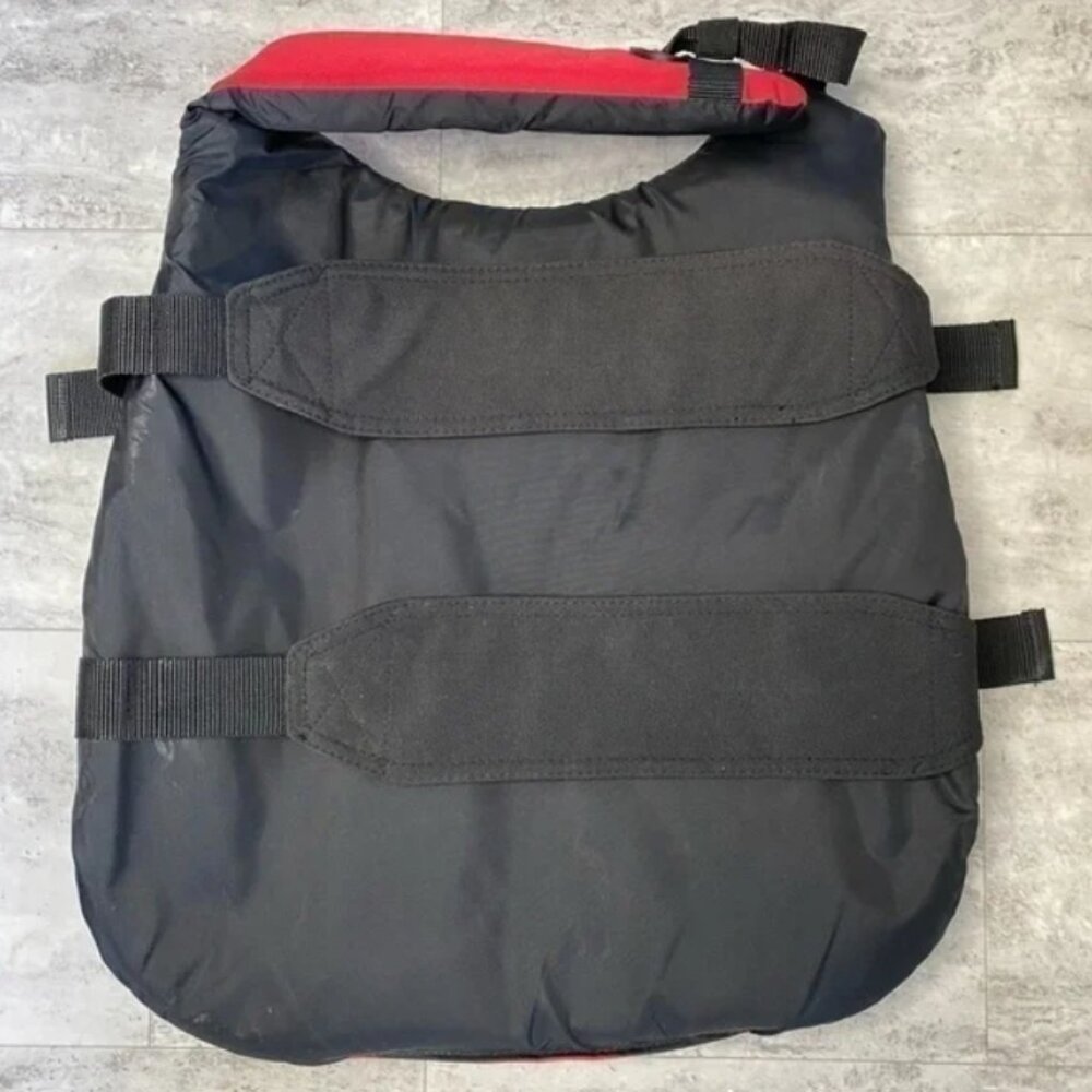 Dog/Pet Floatation Device w/External Pocket. Color Black/Red